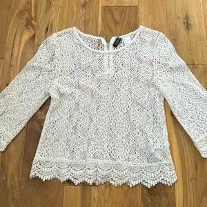Laces style top